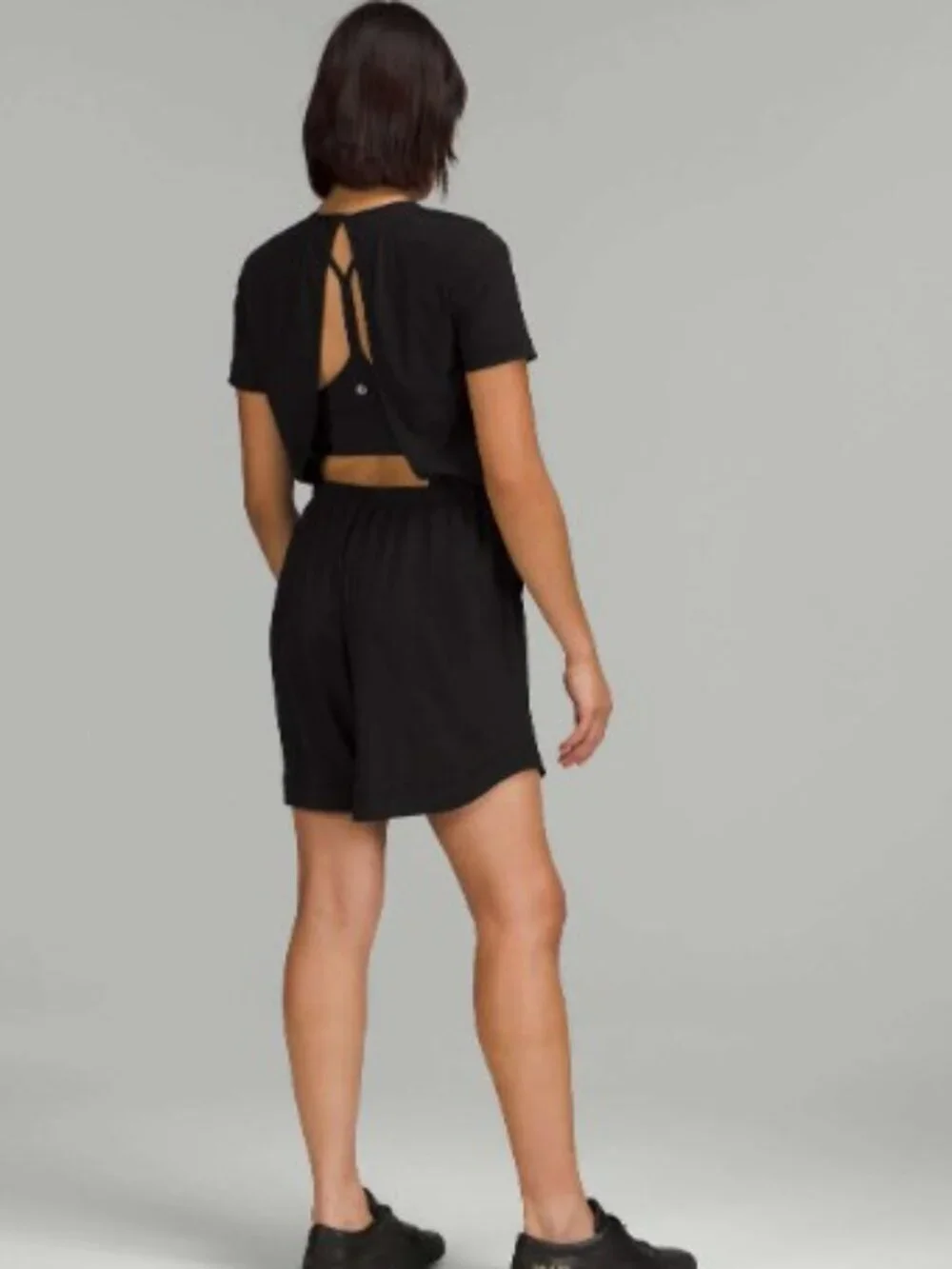Lululemon Lightweight High Neck Romper. Size 6 in Black